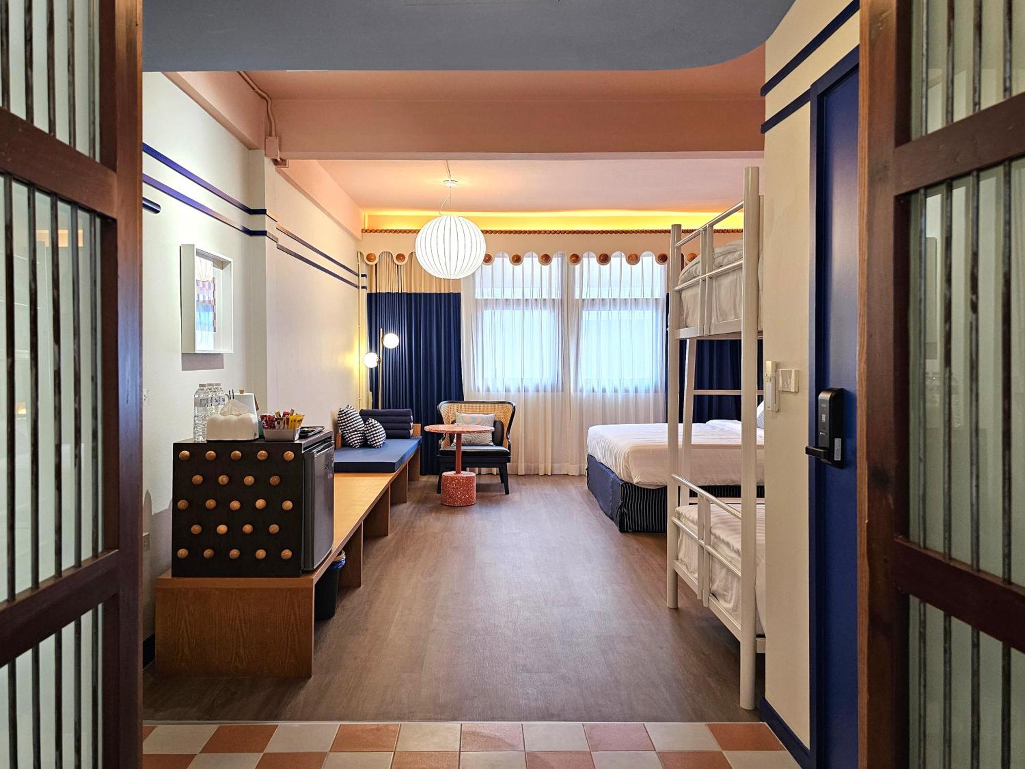 Blu Dock Restel Bangkok Eksteriør billede